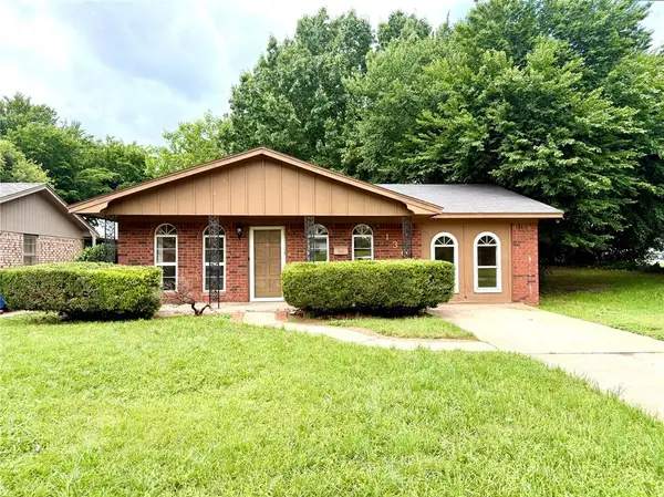 1306 S 2nd Street, Chickasha, OK 73018