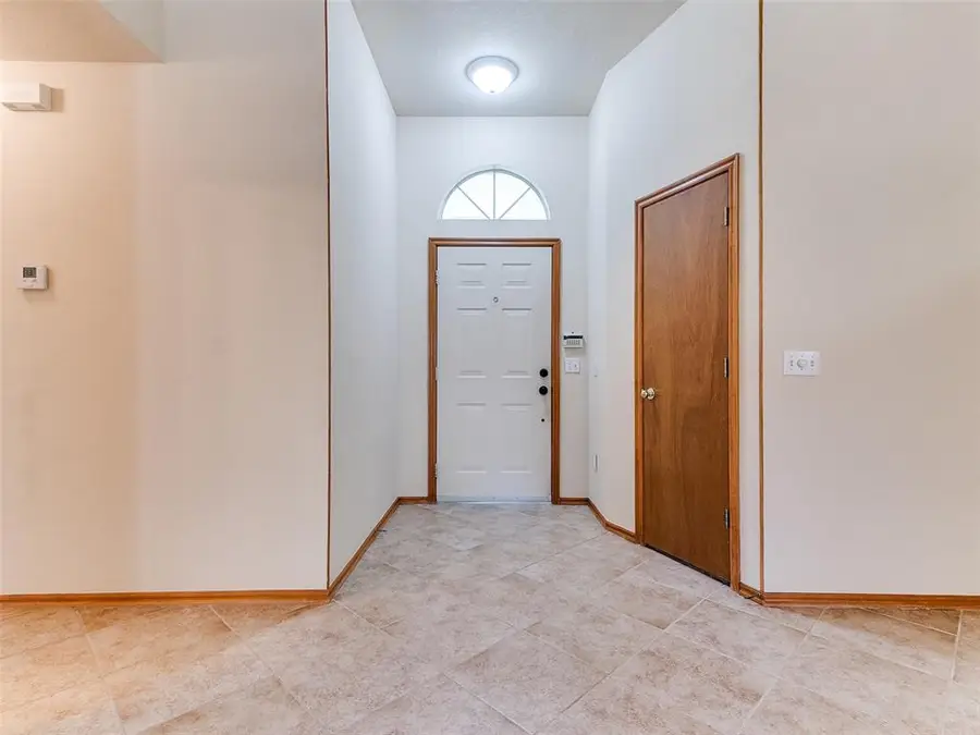 9901 SW 15th Terrace, Yukon, OK 73099 - #3