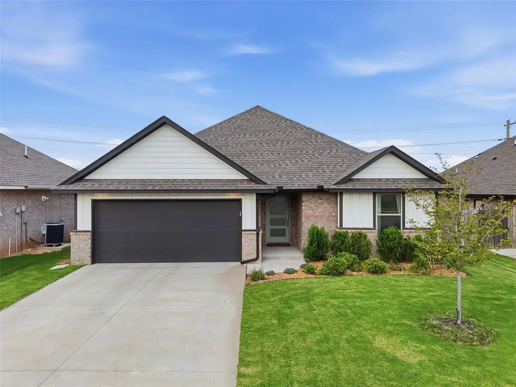 9005 NW 121st Terrace, Yukon, OK 73099 - #1