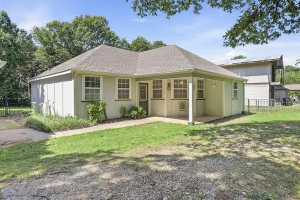 Address Withheld By Seller, Edmond, OK 73034