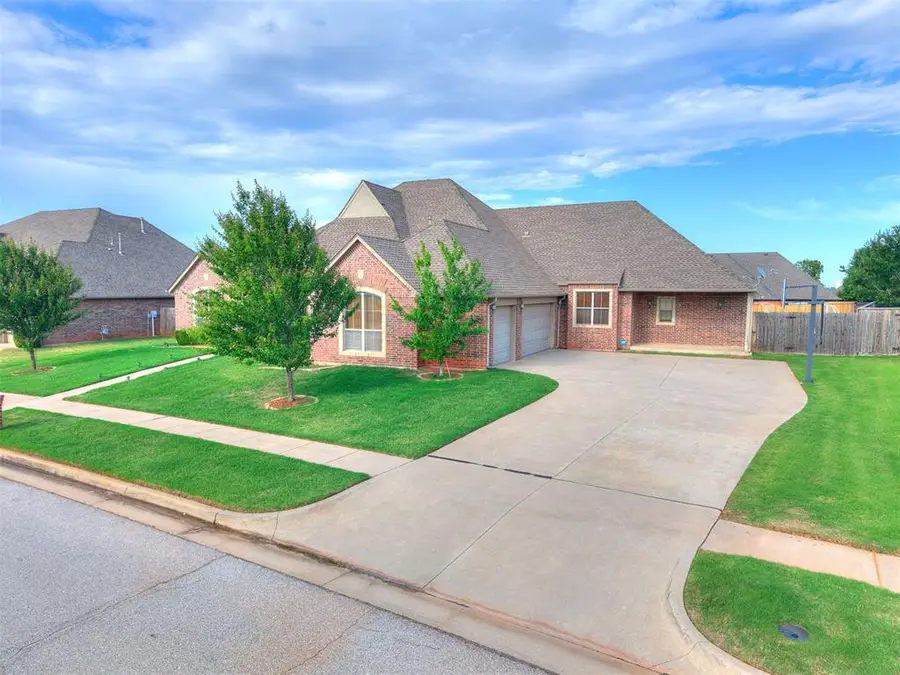 15212 Grayson Drive, Edmond, OK 73013 - #3