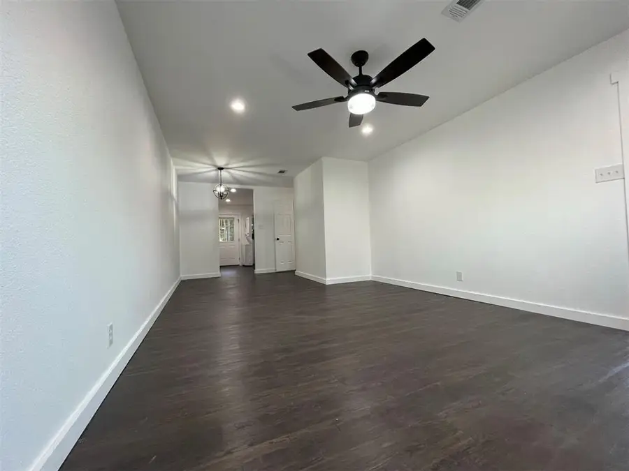 201 Holcomb Avenue, Durant, OK 74701 - #2
