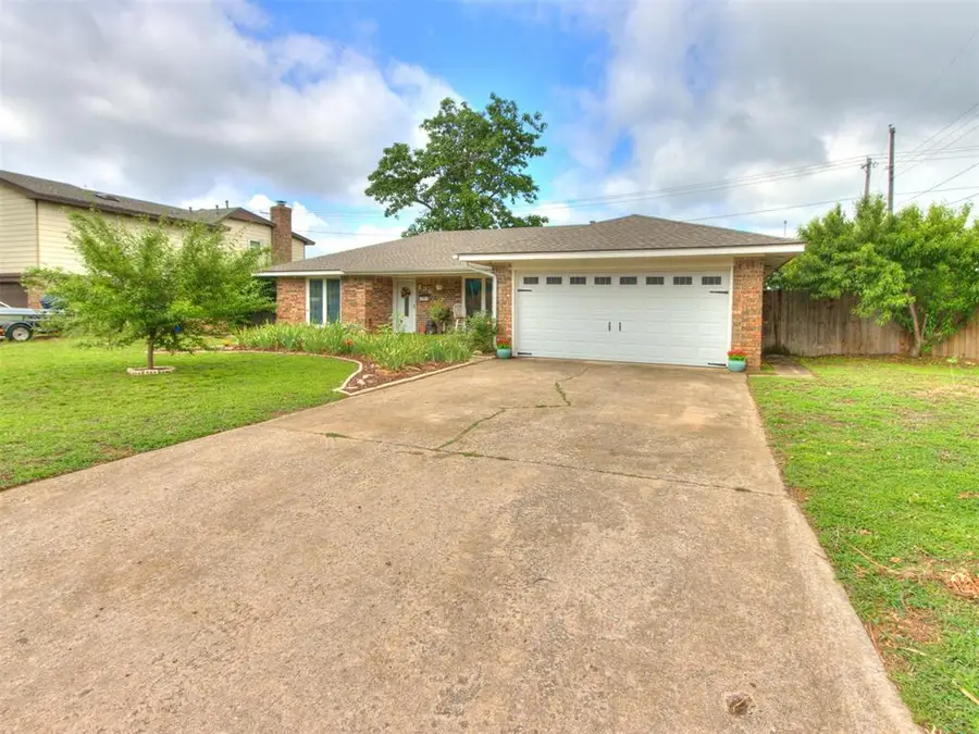 436 Claremont Drive, Norman, OK 73069 - #2