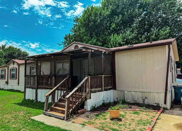 9009 NW 10th Street #353, Oklahoma City, OK 73127