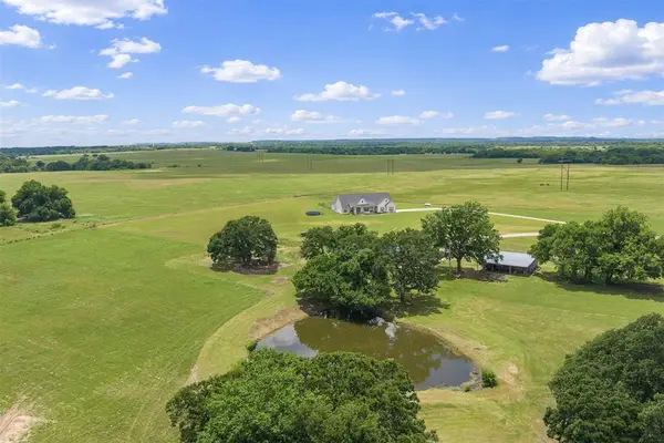 24796 E County Road 1580, Elmore City, OK 73433