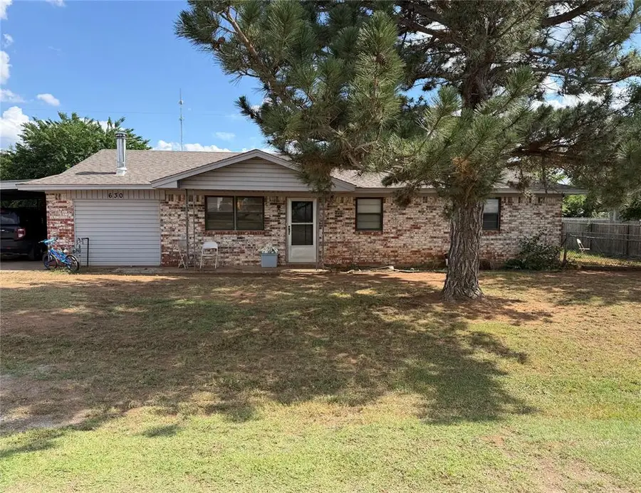 630 Town East 1st Street, Carnegie, OK 73015 - #2