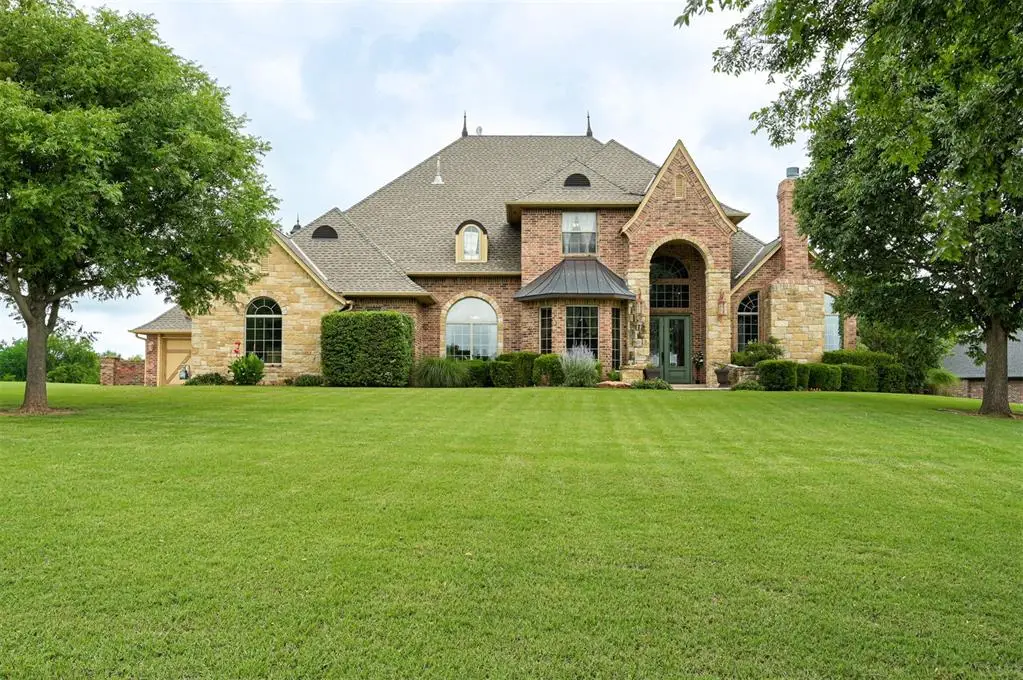 18299 Carlton Way, Edmond, OK 73012 - #1