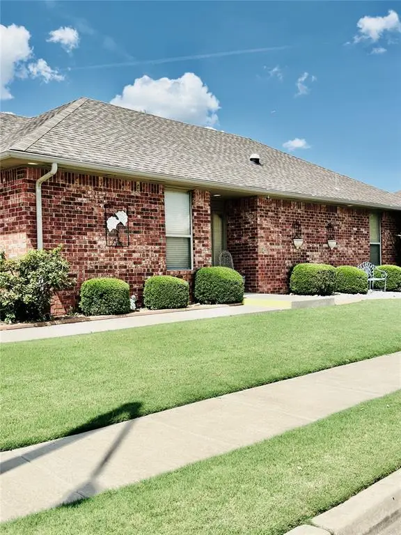 9112 Pecos Drive, Oklahoma City, OK 73139 - #1