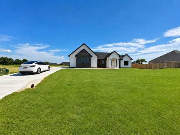 2447 Wolf Creek Bend, Blanchard, OK 73010
