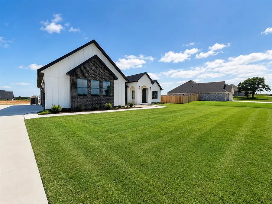 2447 Wolf Creek Bend, Blanchard, OK 73010 - #2
