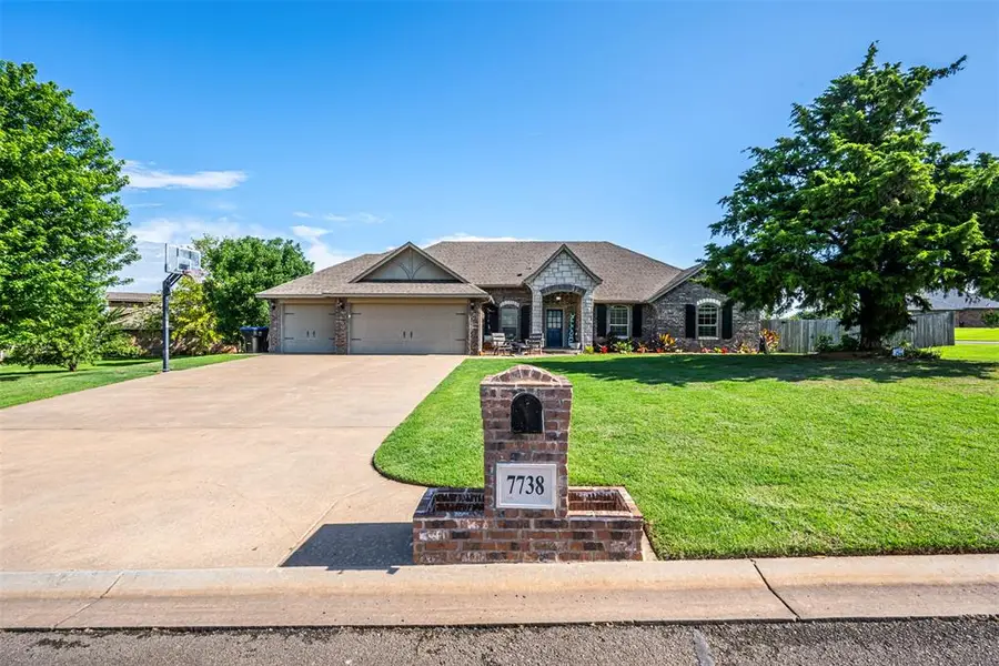7738 Highland Boulevard, Edmond, OK 73025 - #2