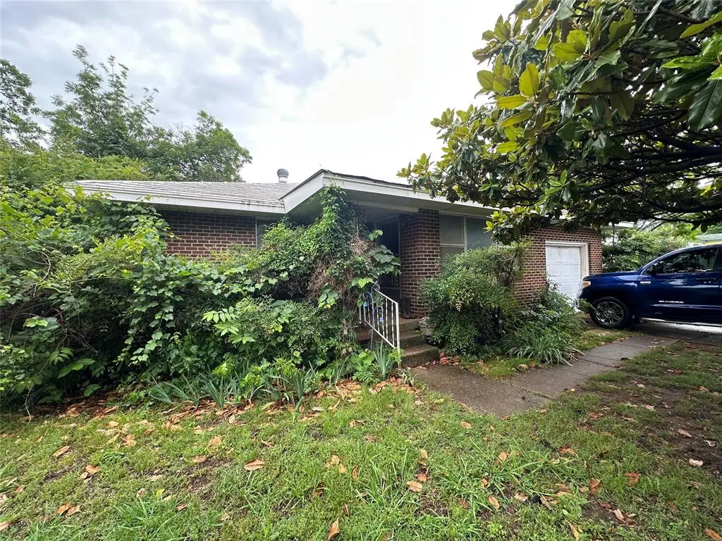 430 W Main Street, Edmond, OK 73003 - #1