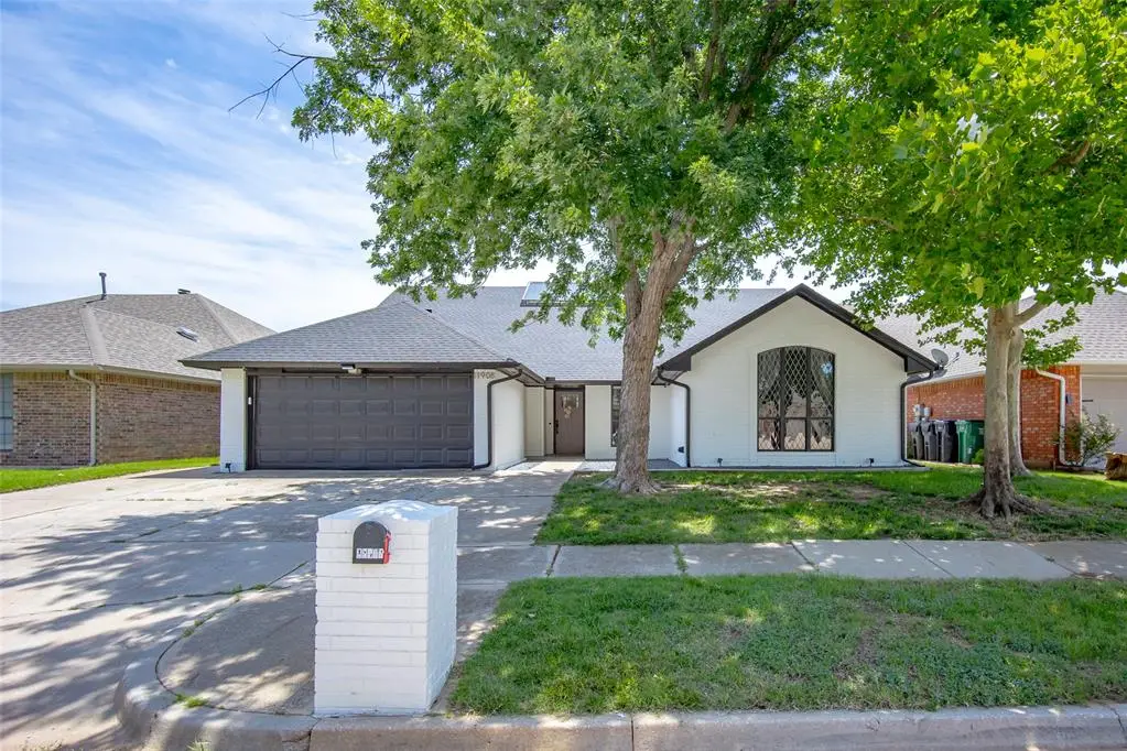 11908 Blueway Avenue, Oklahoma City, OK 73162 - #1