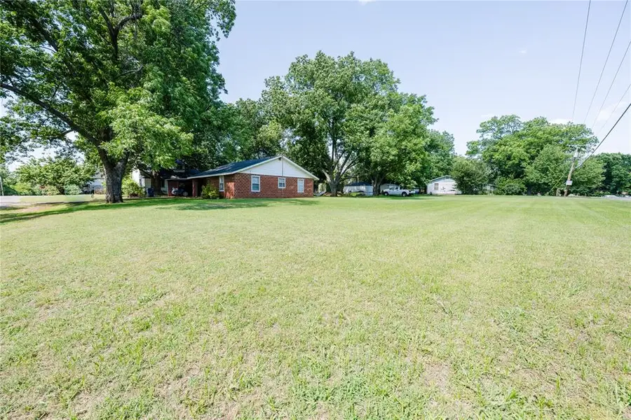 405 S Clayton Avenue, Wynnewood, OK 73098 - #3