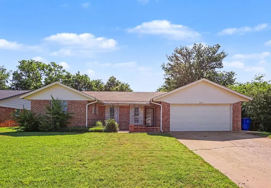 2721 Forest Oaks Circle, Norman, OK 73071 - #3
