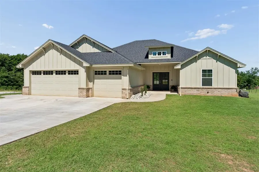 10401 Dove Court, Newalla, OK 74857 - #2