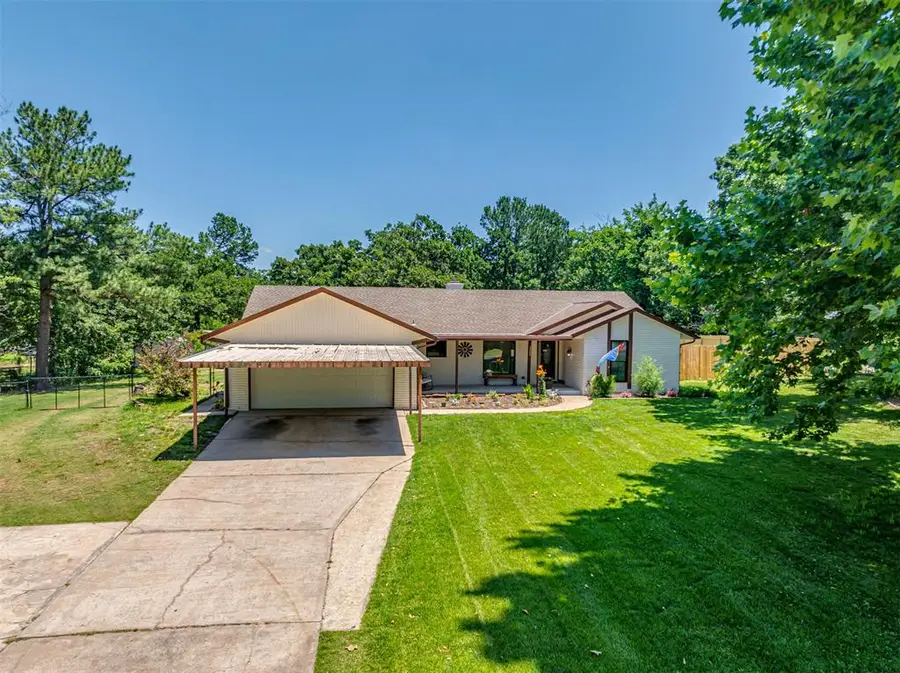 3584 Santa Fe Drive, Choctaw, OK 73020 - #2