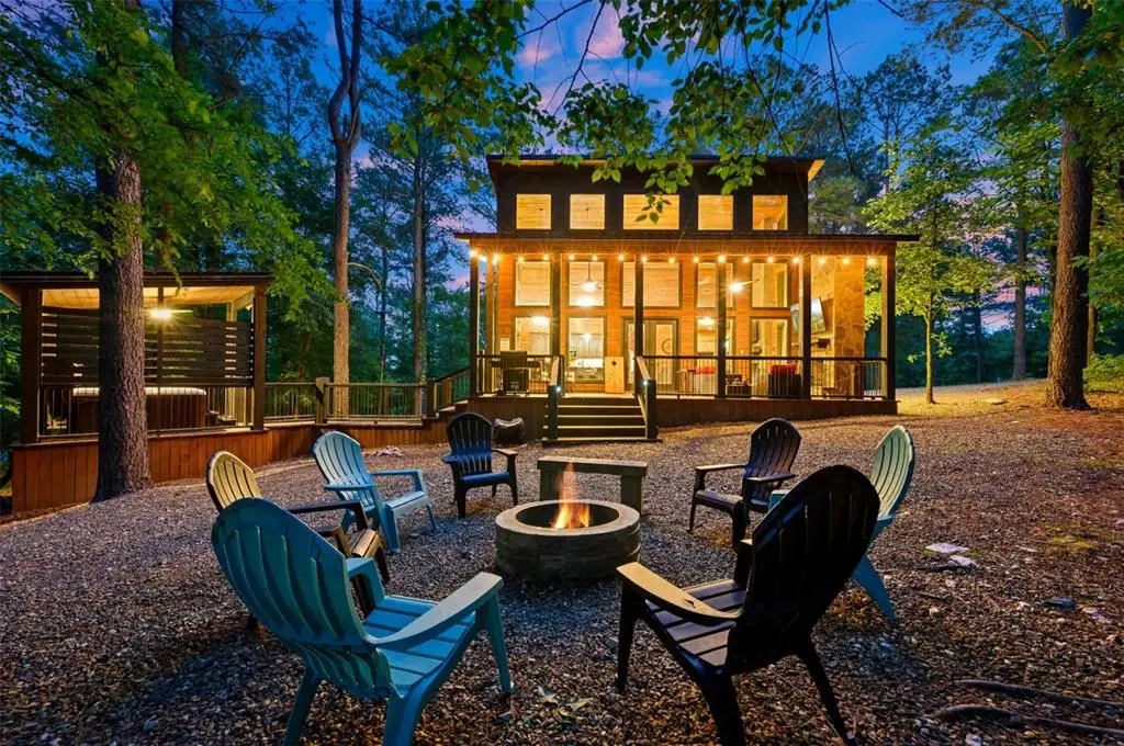 1318 Pine Hills Road, Broken Bow, OK 74728 - #1