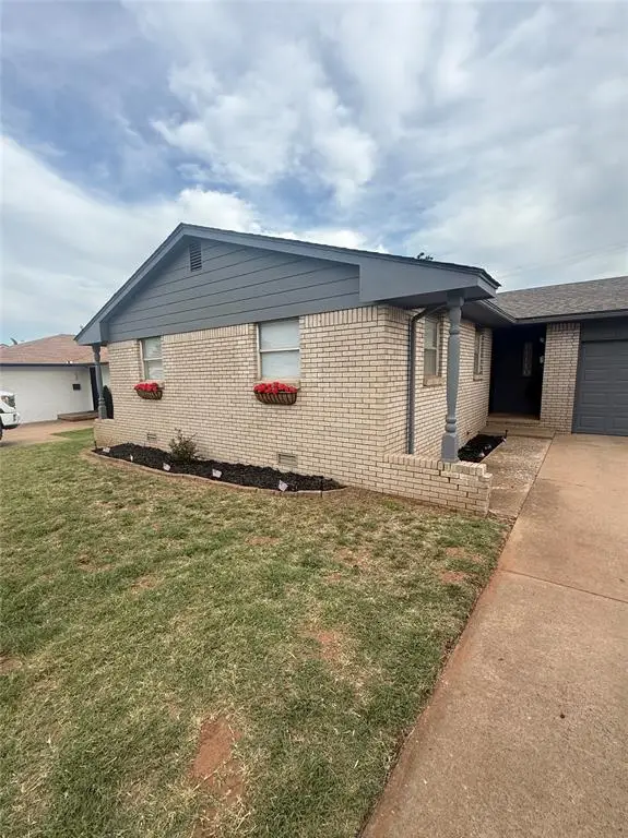 510 W Oklahoma Avenue, Weatherford, OK 73096 - #3
