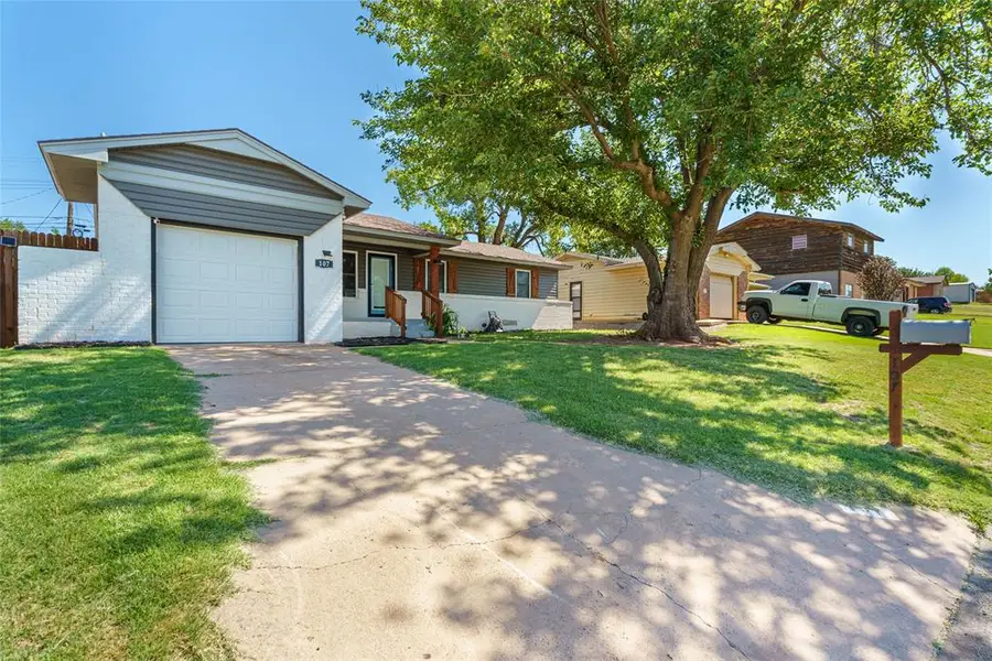 107 Florence Drive, Cordell, OK 73632 - #3