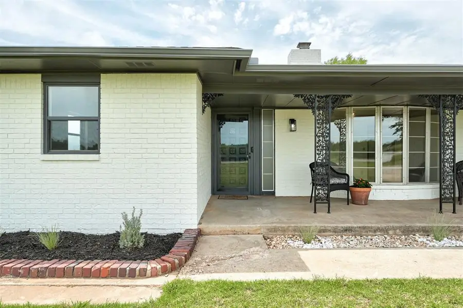 6517 S Frisco Road, Mustang, OK 73064 - #3