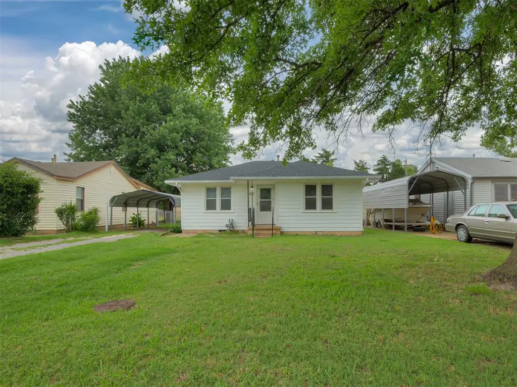 207 Birch Avenue, Yukon, OK 73099 - #1