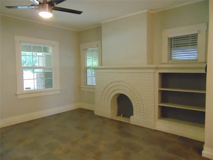 1824 NW 11th Street, Oklahoma City, OK 73106 - #3