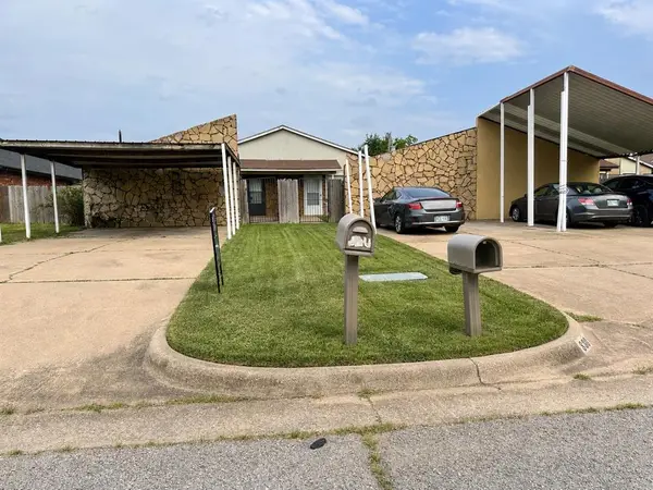 828 NW 113th Street, Oklahoma City, OK 73114