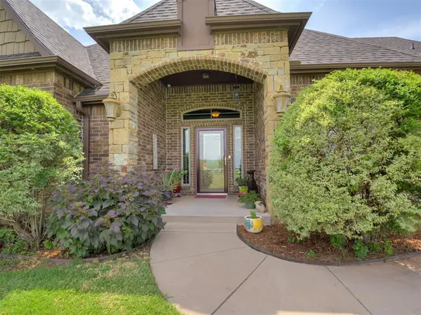 15821 SW 26th Street, El Reno, OK 73036