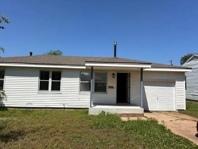 2208 Jane Street, Ponca City, OK 74601 - #1