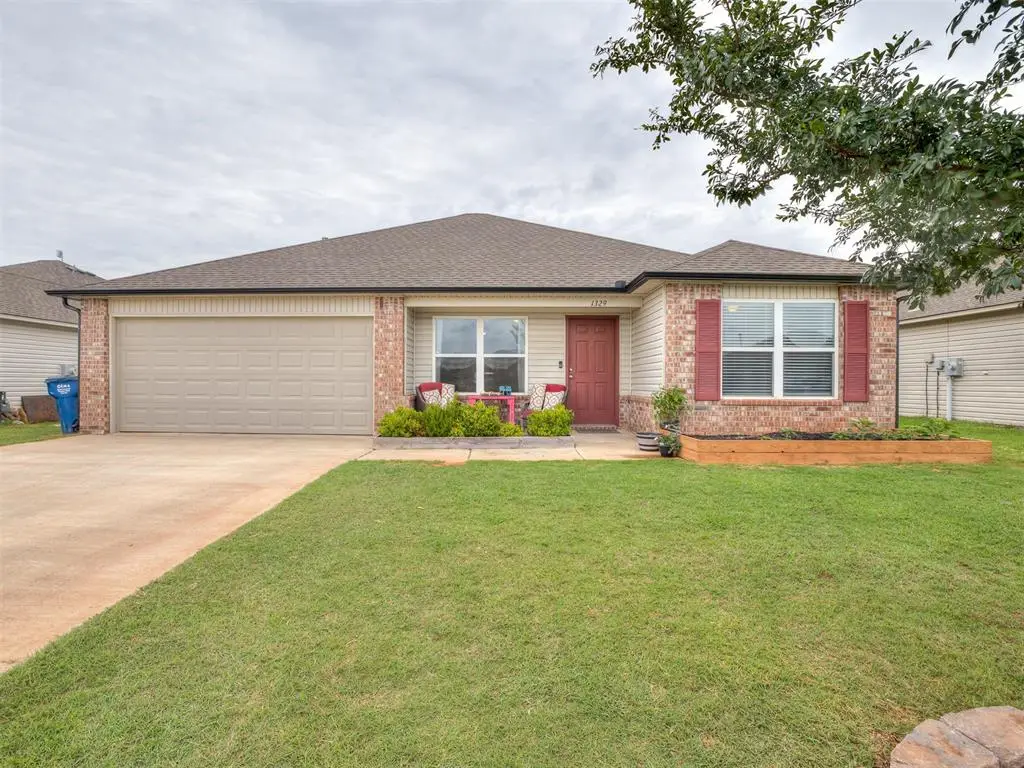 1329 S Rae Drive, Mustang, OK 73064 - #1