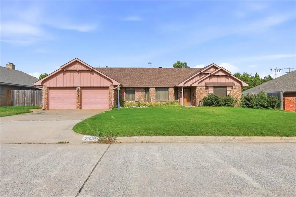 2708 N Meridian Place, Oklahoma City, OK 73127 - #1