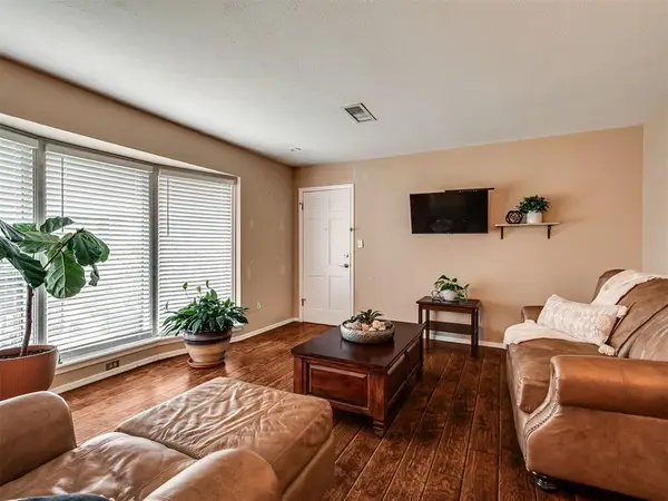 2527 NW 62nd Street #219, Oklahoma City, OK 73112