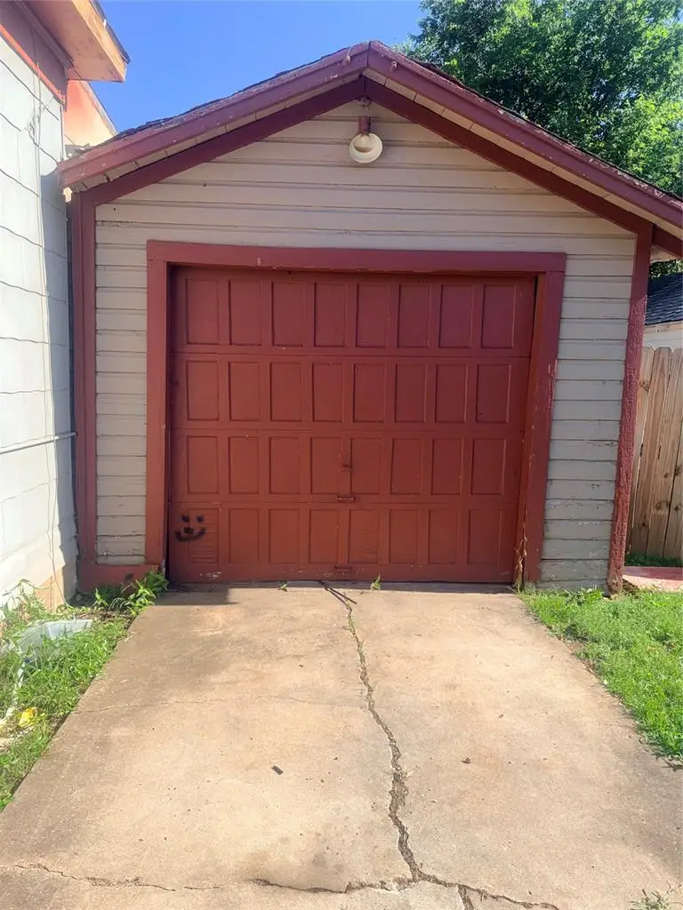1812 NW 32nd Street, Oklahoma City, OK 73118 - #3