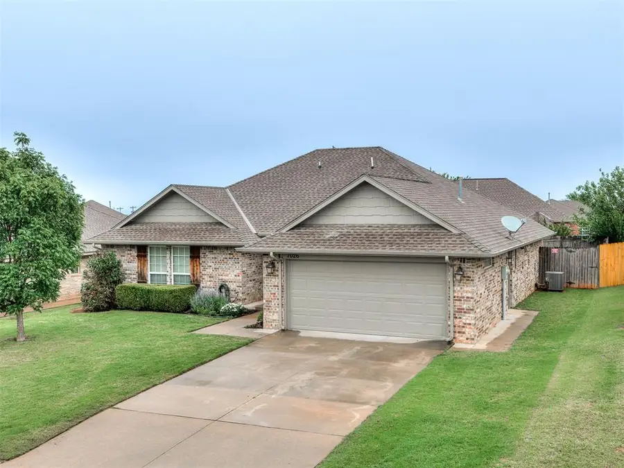 7026 N Cherokee, Warr Acres, OK 73132 - #3