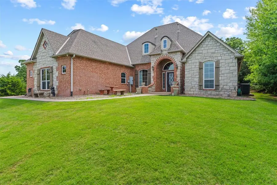 6405 Valley Ridge Drive, Edmond, OK 73034 - #3