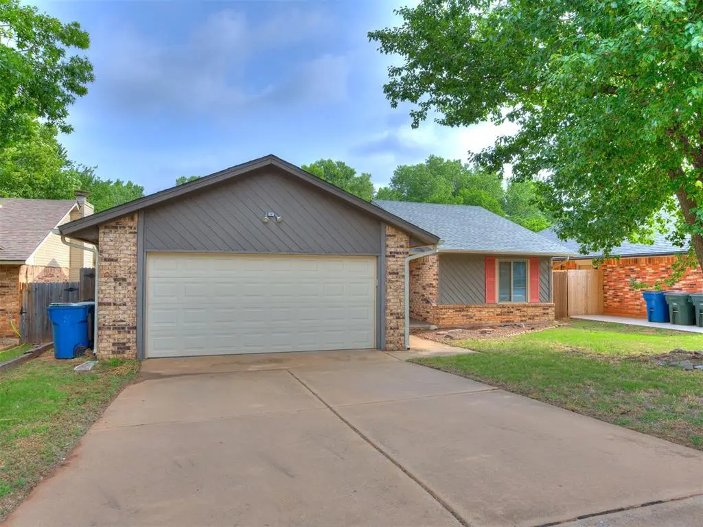 2021 Foxfire Road, Edmond, OK 73003 - #1