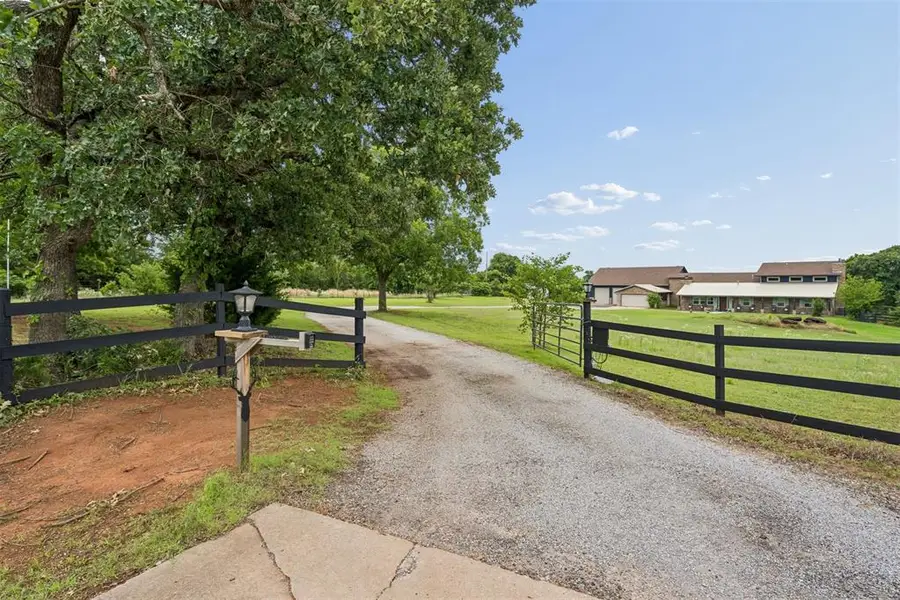 8700 E Covell Road, Arcadia, OK 73007 - #3
