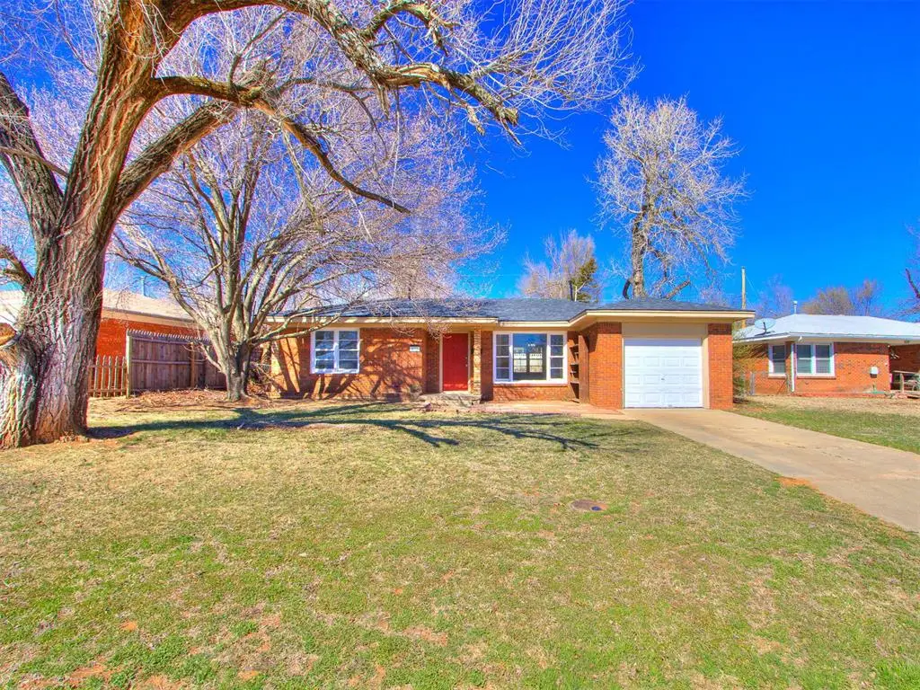 633 E Frolich Drive, Midwest City, OK 73110 - #1