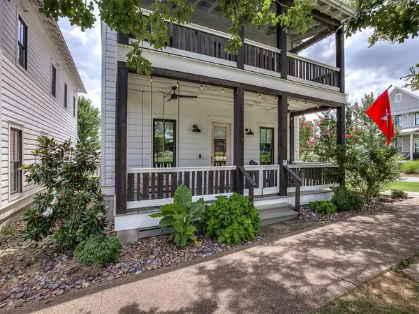 40 Redbud Street, Carlton Landing, OK 74432