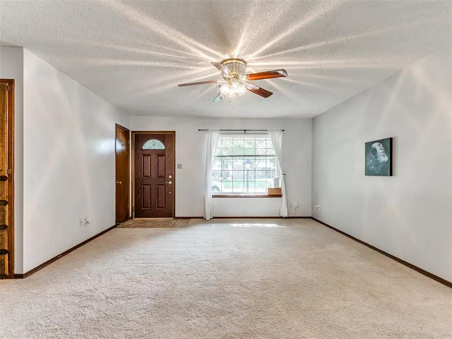 1527 Pecan Avenue, Norman, OK 73072 - #2