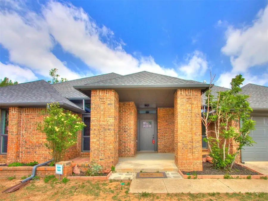 209 Tumbleweed Road, Yukon, OK 73099 - #2