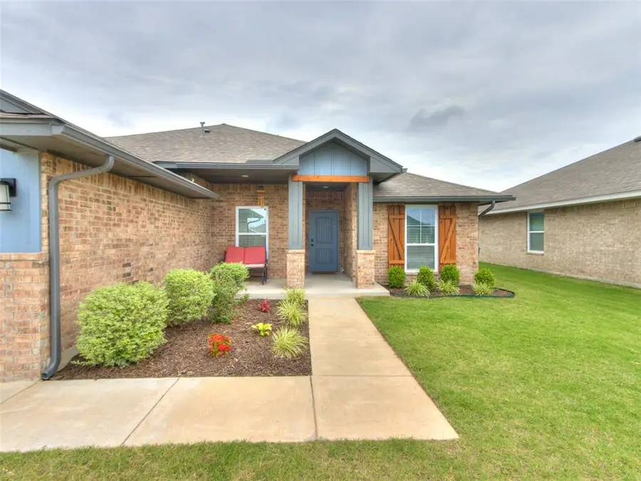 1009 Blackjack Creek Drive, Yukon, OK 73099 - #3