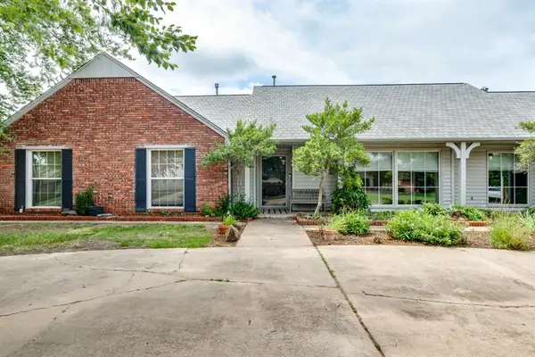 2924 Cornwall Place, Oklahoma City, OK 73120