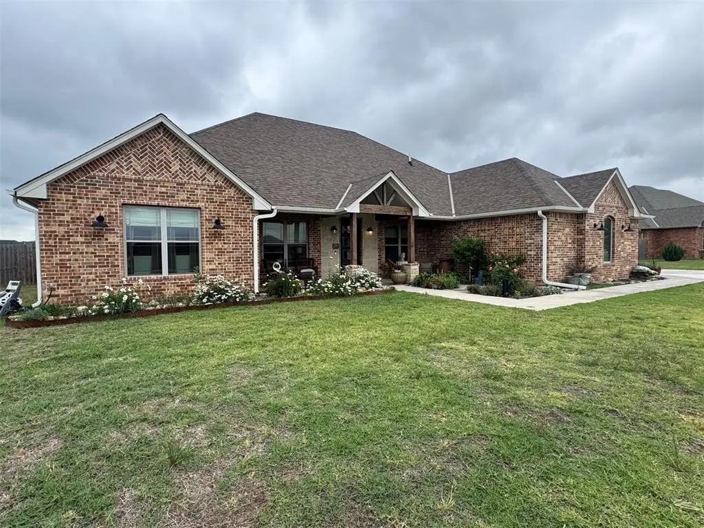 365 NW Mountain Lake Crest Crest, Lawton, OK 73507 - #1