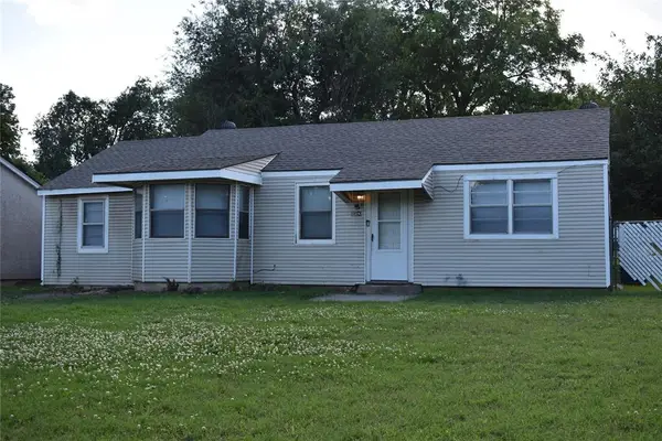 428 S 8th Street, Yukon, OK 73099