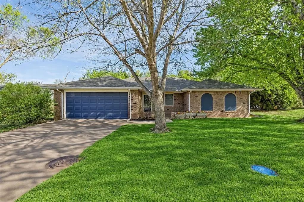1616 E Shady Creek Drive, Guthrie, OK 73044 - #1
