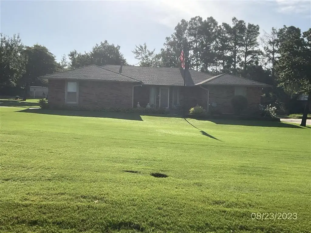 308 Country Lane, Midwest City, OK 73130 - #1