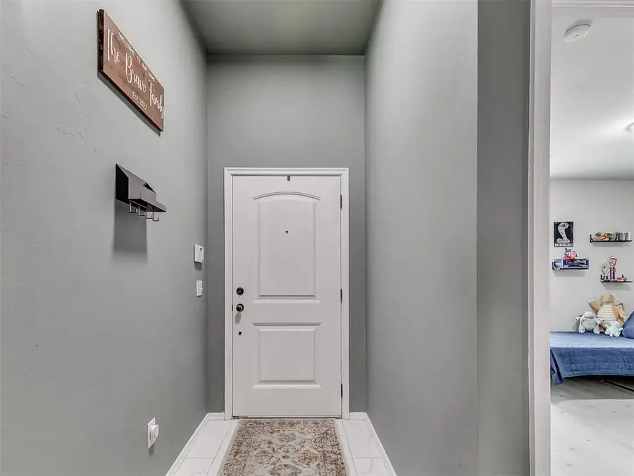 5610 Clearwater Drive, Oklahoma City, OK 73179 - #3
