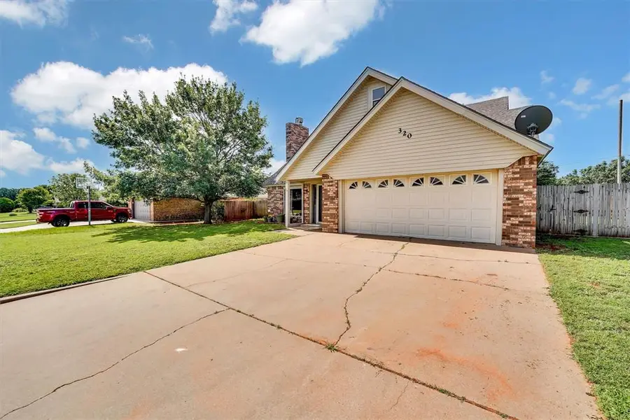 320 Elkview Drive, Elk City, OK 73644 - #3